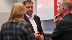 Infratest: SPD fällt auf 13 Prozent – Tiefster Wert seit 6 Jahren Infratest: SPD fällt auf 13 Prozent – Tiefster Wert seit 6 Jahren