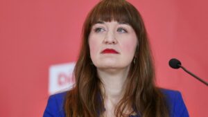 Reichinnek nennt SPD-Erbschaftsteuerreform "wenig glaubwürdig" Reichinnek nennt SPD-Erbschaftsteuerreform "wenig glaubwürdig"