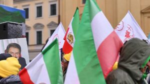 Baden-Württemberg treibt Abschiebungen in den Iran voran Baden-Württemberg treibt Abschiebungen in den Iran voran