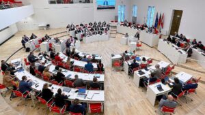 Brandenburg: CDU und SPD beschließen Koalitionsverhandlungen Brandenburg: CDU und SPD beschließen Koalitionsverhandlungen