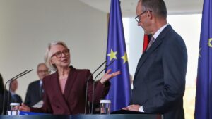 Schnitzer will "eindeutige und geschlossene" Antwort auf US-Zölle Schnitzer will "eindeutige und geschlossene" Antwort auf US-Zölle