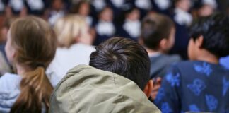 FDP will kürzere Ferien für Schüler mit schlechtem Deutsch