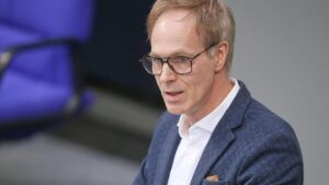 SPD sieht bei Abschiebestopp für Iran Bundesländer in der Pflicht SPD sieht bei Abschiebestopp für Iran Bundesländer in der Pflicht