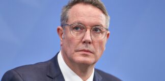 SPD-Vize Schweitzer will veraltete Forderungen ausmisten