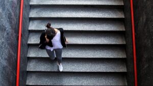 Deutsche Telekom baut KI-Assistenten in Telefonate ein